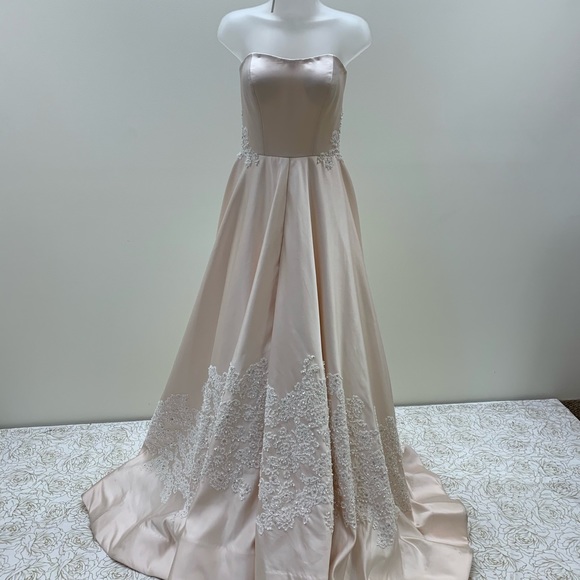 NWT Sherri Hill Couture Strapless Beaded Gown - Picture 1 of 8
